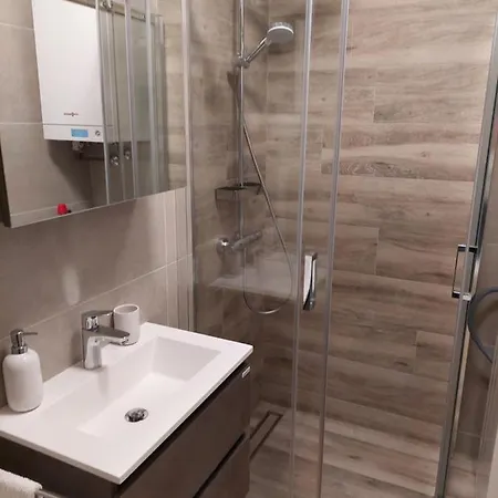 Apartment Vela Grota *