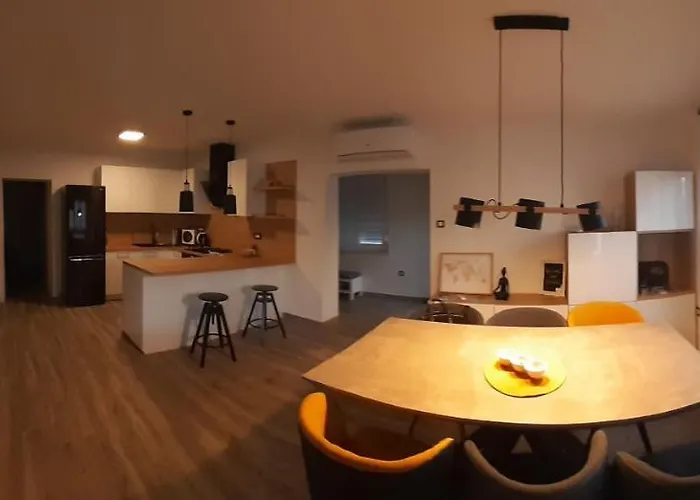 Διαμέρισμα Vela Grota