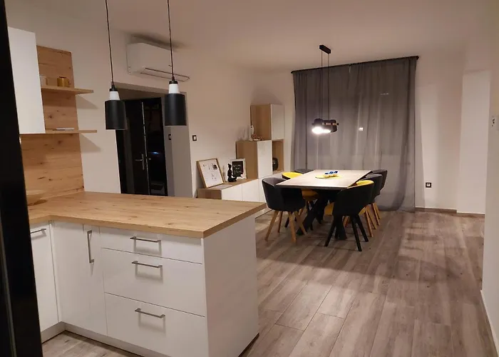 Apartment Vela Grota