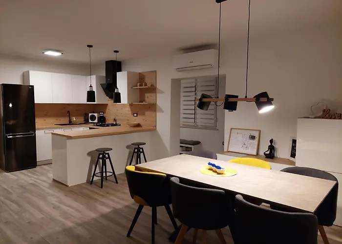 Apartment Vela Grota *